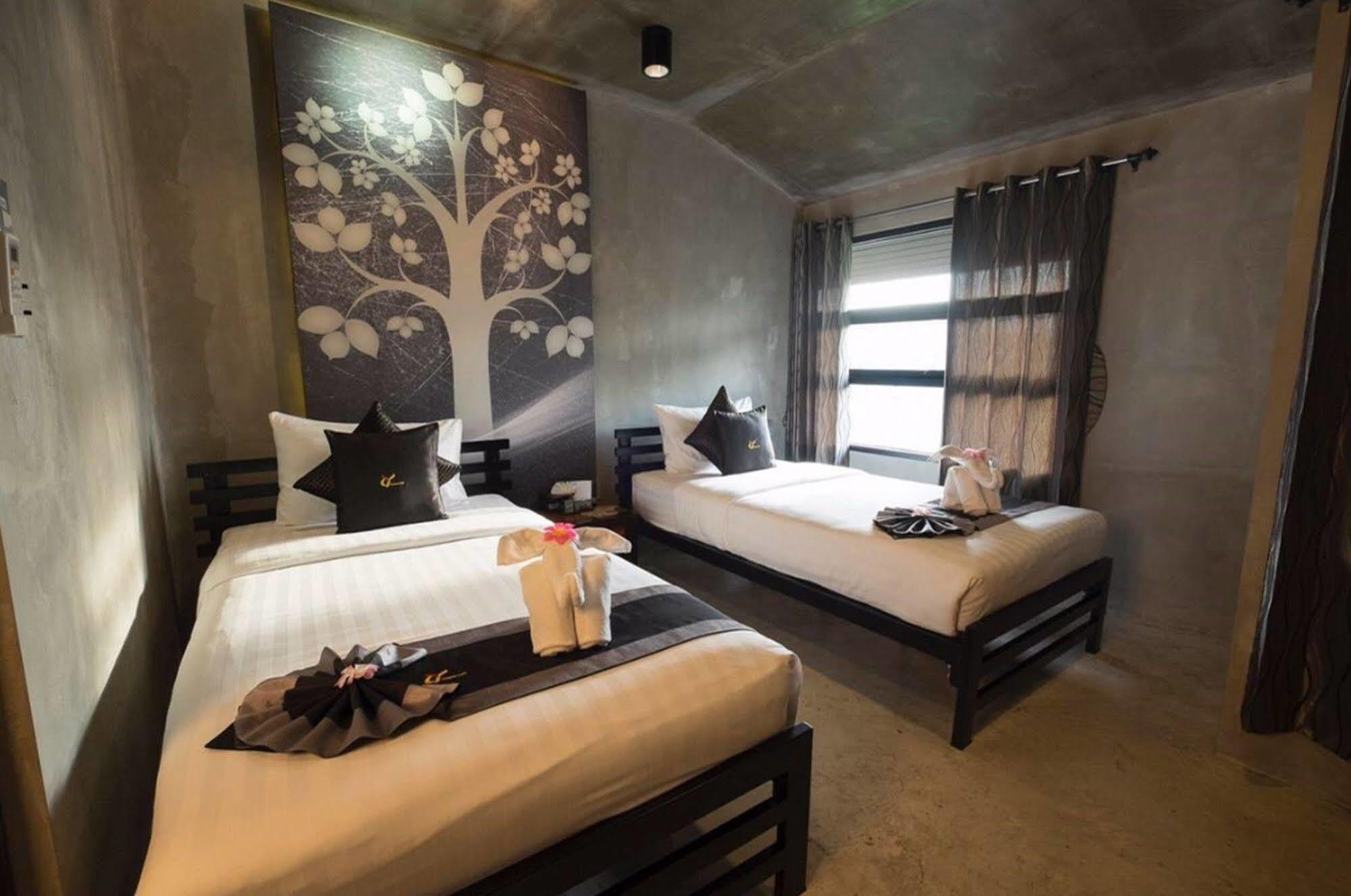 Thapae Loft Chiang Mai Exterior foto
